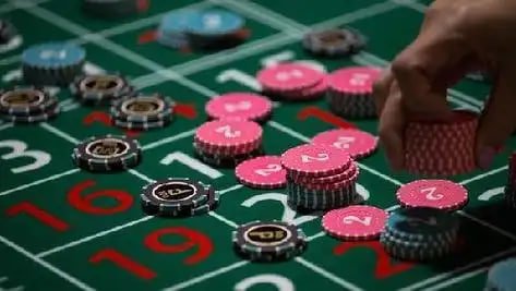 Studio sportsbook parlay4d menampilkan pertandingan Sudirman Cup dengan statistik real-time